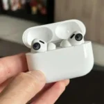 kameralı AirPods